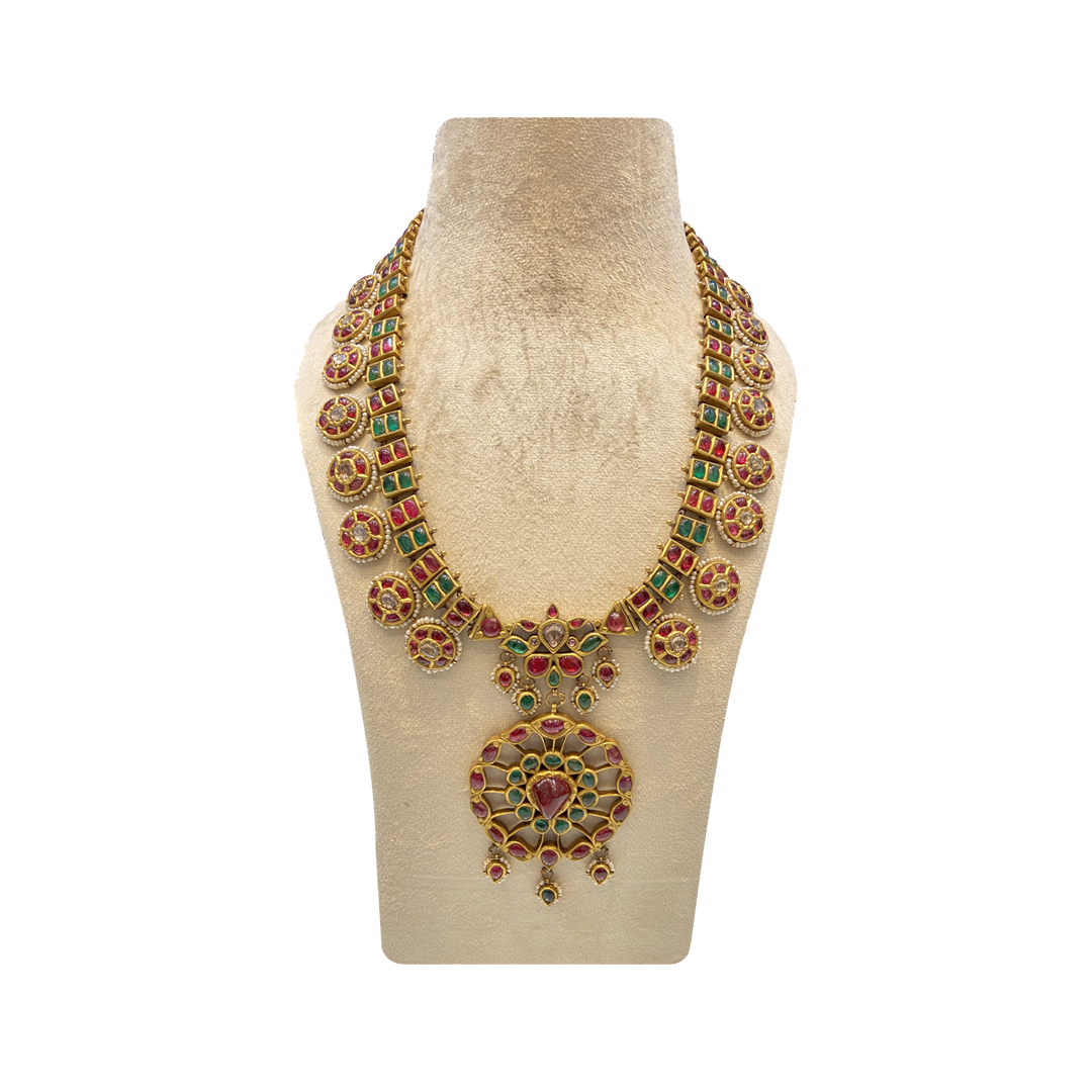 Period Spinal and Emerald Patri Haar